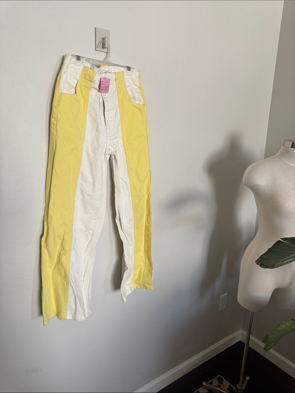 Urban Outfitters Vintage inspired Yellow & White Colorblock High Rise Jeans
